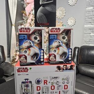 Star Wars BB-8 Droid Toy Set - Black, White, Red